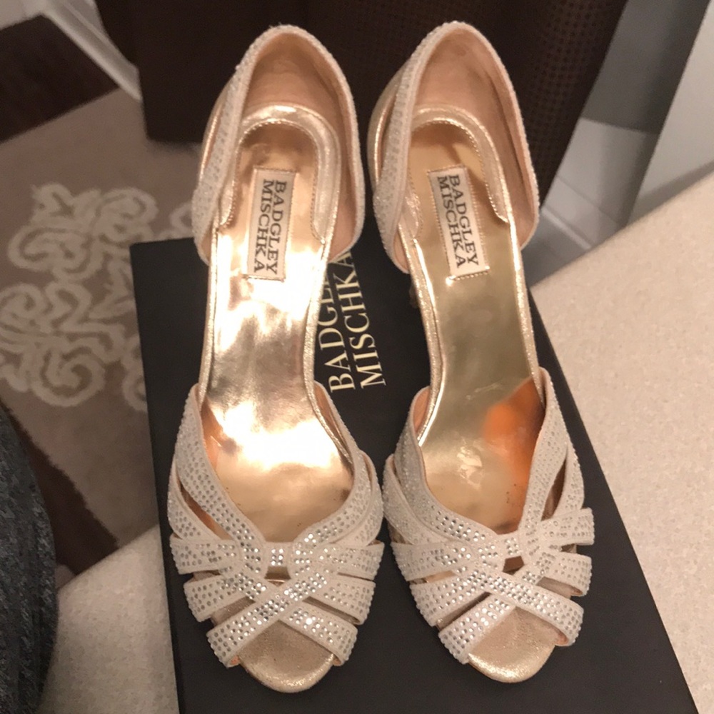 Badgley Mischka Tatiana PLTMSD. Style #MP2701